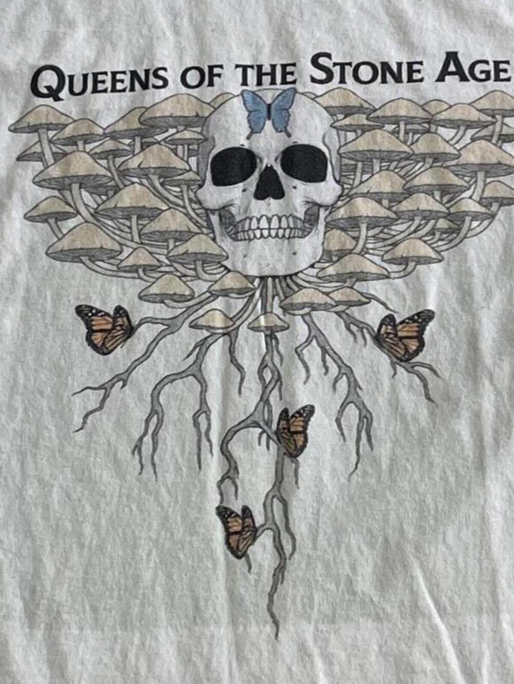 Queens Of The Stone Age Preowned Medium T-shirt